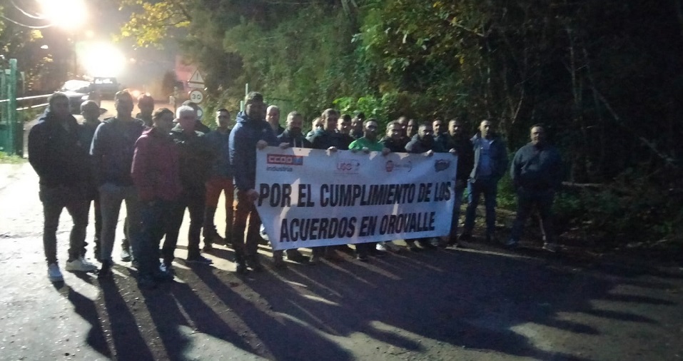 Los trabajadores y trabajadoras de OROVALLE MINERALS secundan, de forma mayoritaria, el tercer día de huelga indefinida, para exigir un convenio digno. 